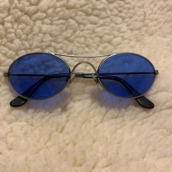 Stylish Oval Blue Lens Sunglasses - Picture 10 of 17
